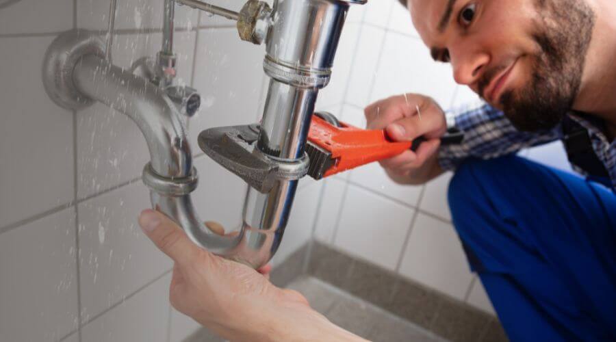 Local tankless water heater installation in Cabool, MO